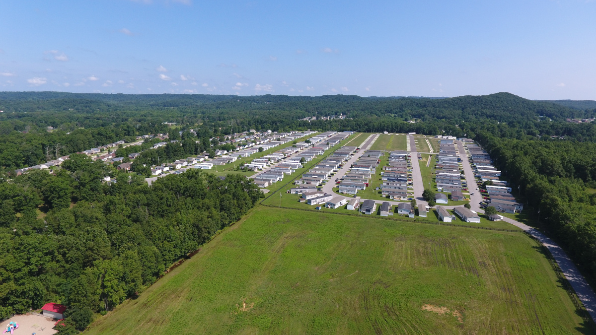 Autumn Leaf Estates manufactured home community kentucky aerial view